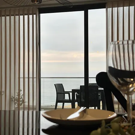 Penthouse I Sjokanten Pa Dejablue * Kerínia