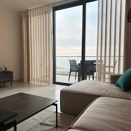 Penthouse I Sjokanten Pa Dejablue Kyrenia (Northern Cyprus)