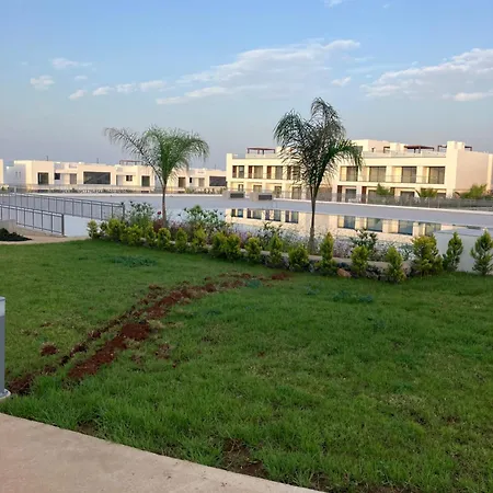 Penthouse I Sjokanten Pa Dejablue Apartamento Kyrenia (Northern Cyprus)