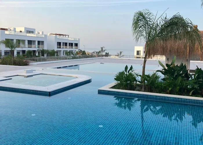 Appartamento Penthouse I Sjokanten Pa Dejablue Kyrenia (Northern Cyprus)