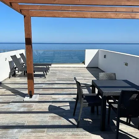 Penthouse I Sjøkanten På Dejablue Apartament Kyrenia (Northern Cyprus)