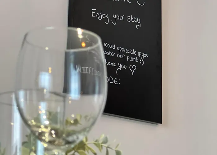 Penthouse I Sjokanten Pa Dejablue Apartmán *